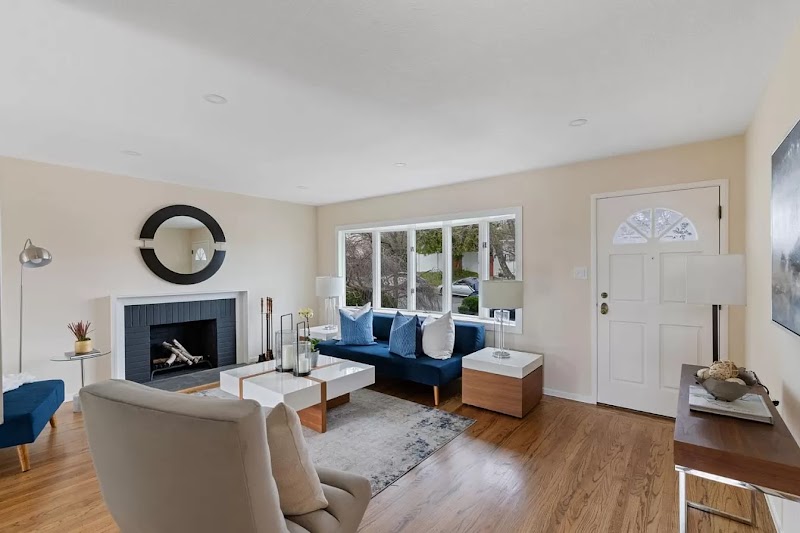 CAVINESS, STRAUB & ASSOCIATES - Top Realtors in Silicon Valley, CA | Redwood City, CA photo 3