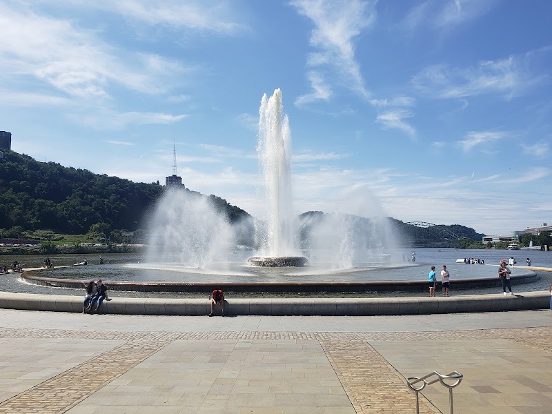 Photo of Point State Park Fountain