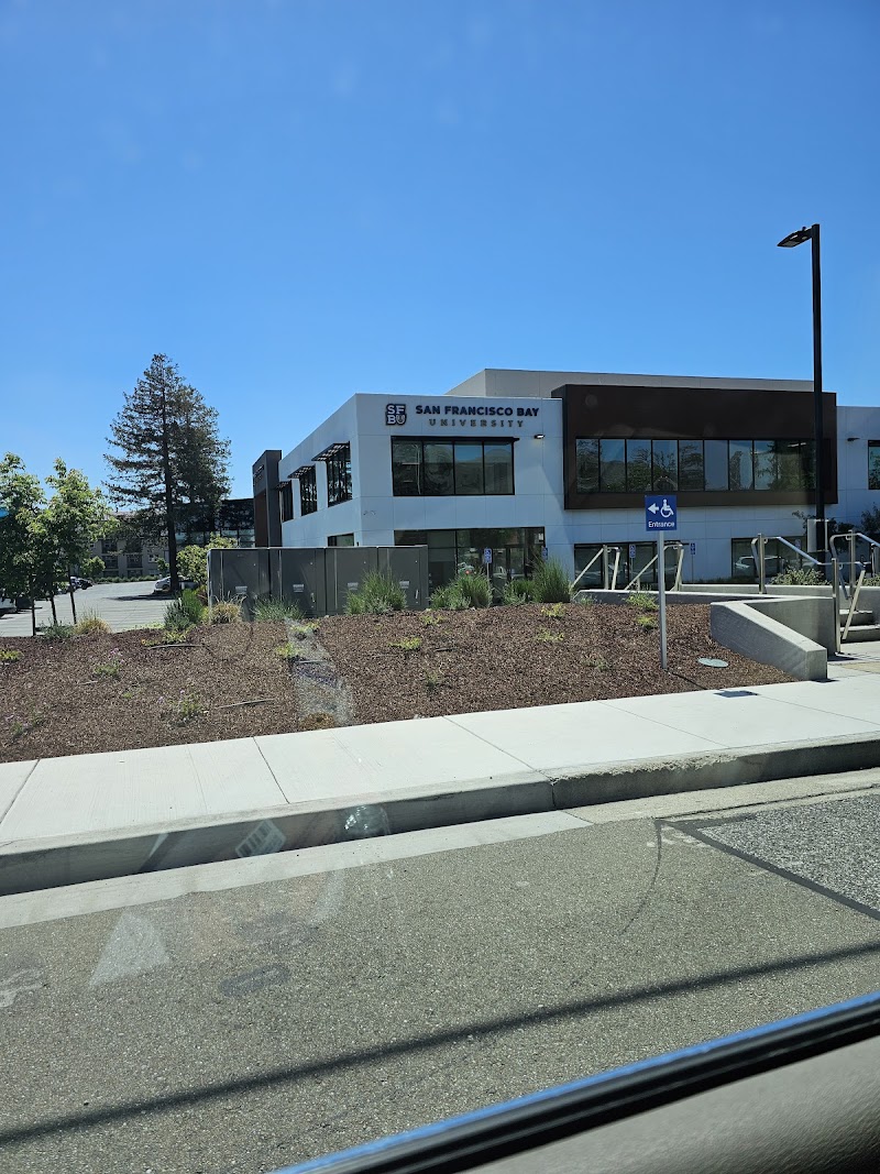 San Francisco Bay University photo 3