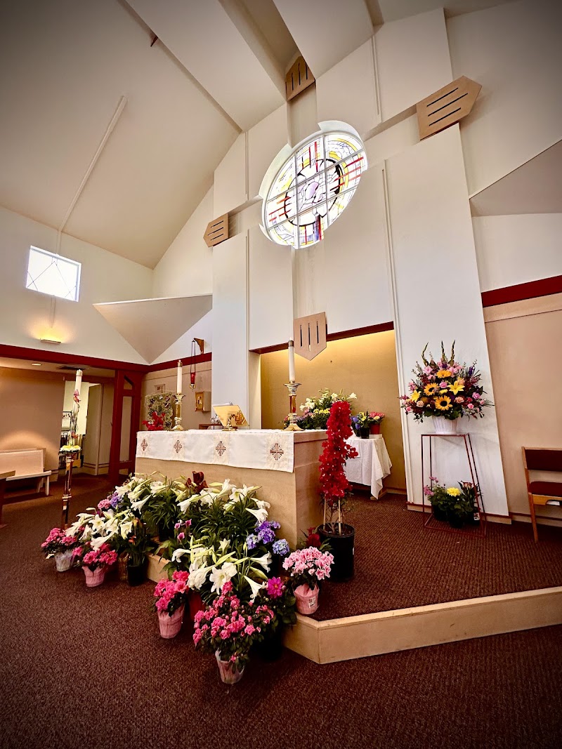 Holy Cross Episcopal Church photo 3
