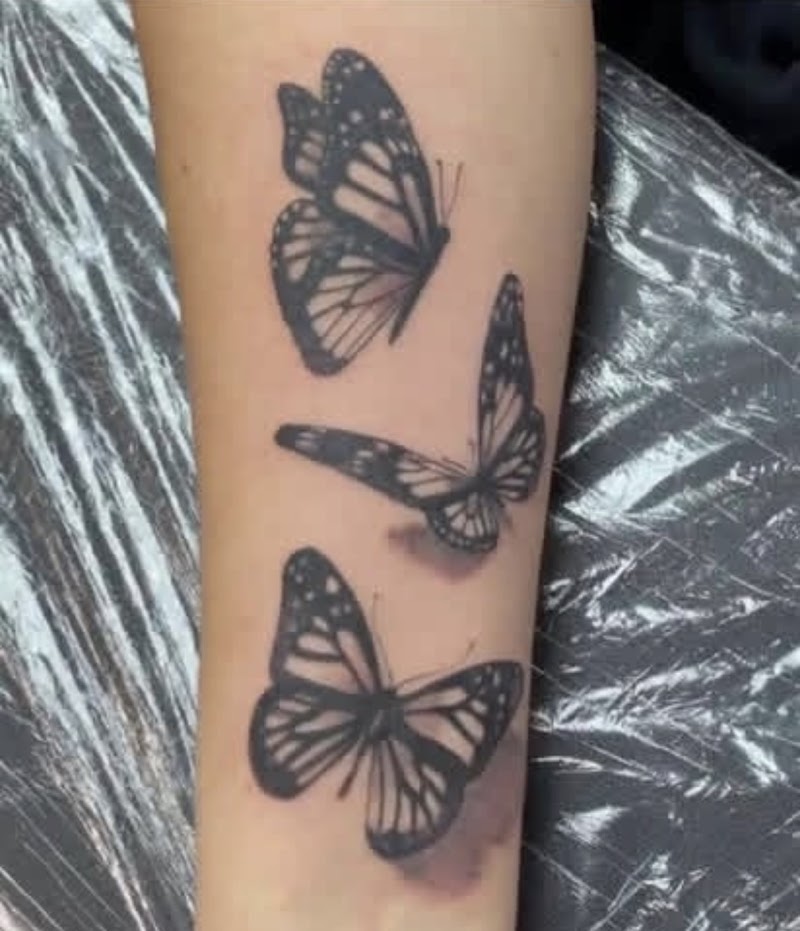REIGNING VICTORIOUS TATTOO photo 3