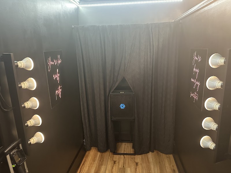 Photo of Glow with Nicole Spray Tan Studio