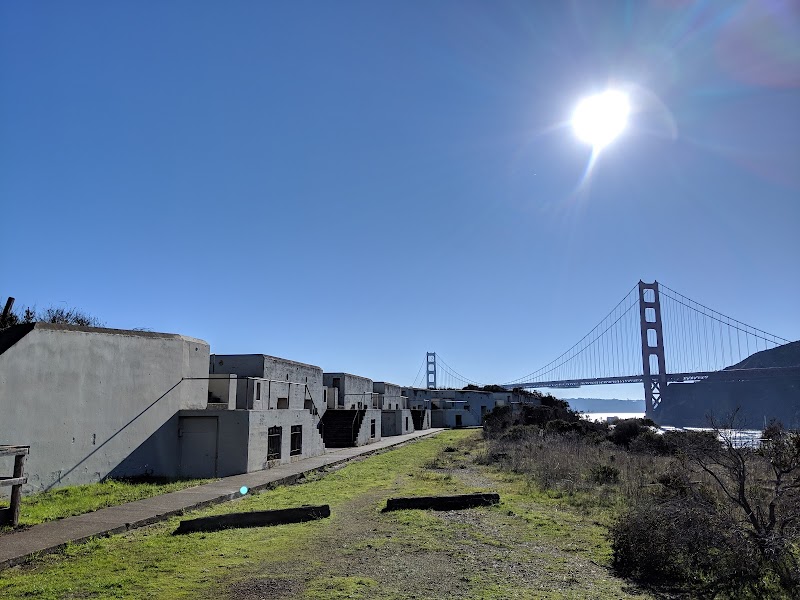 Battery Yates photo 2