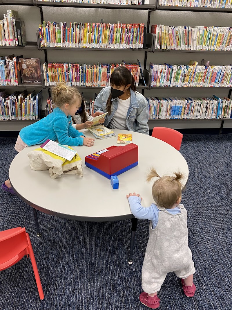 El Cerrito Library - Contra Costa County Library photo 5