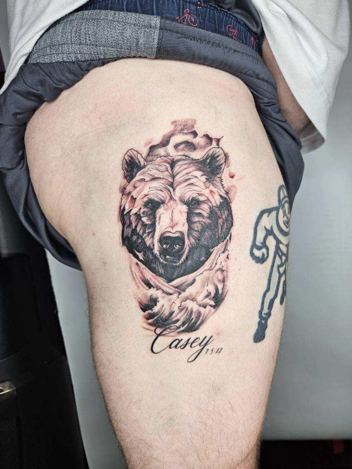 Tattoo Love & Body Piercing Co. photo 3