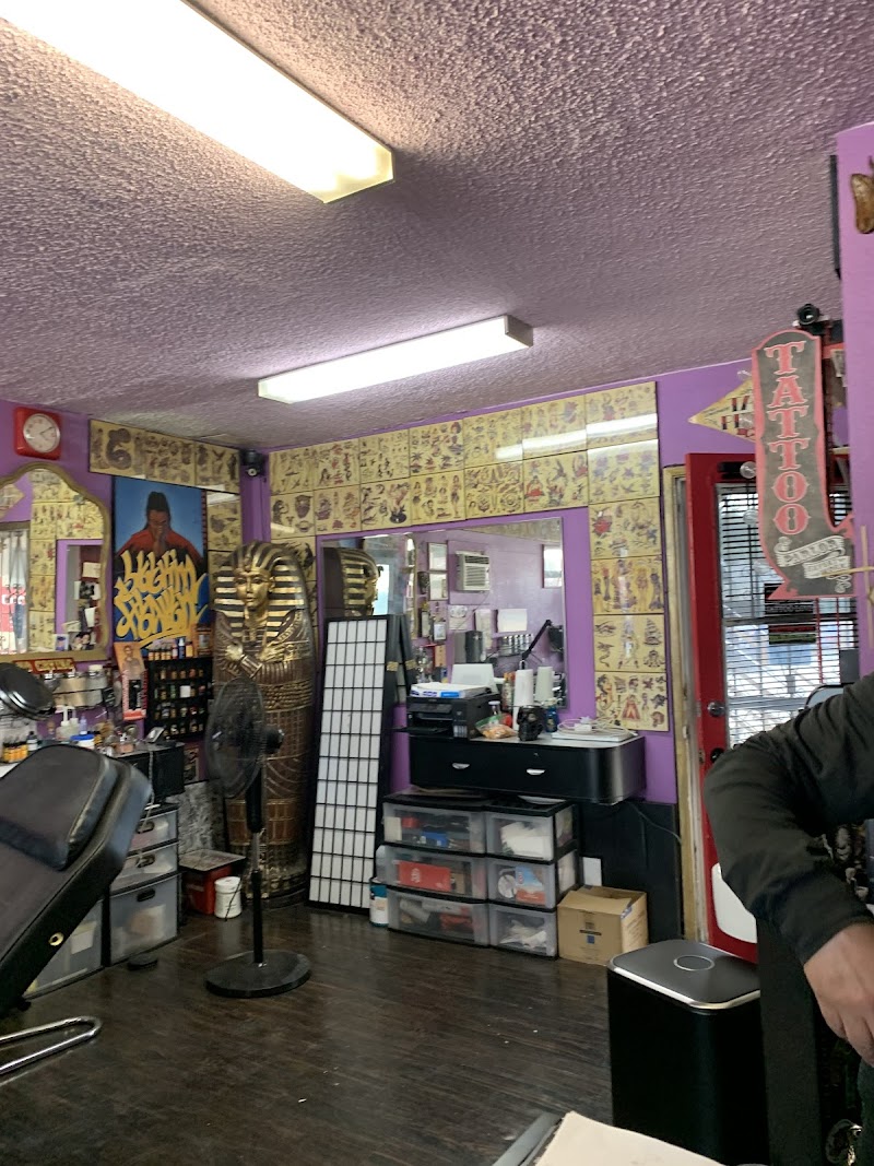 Tattoo Love & Body Piercing Co. photo 5