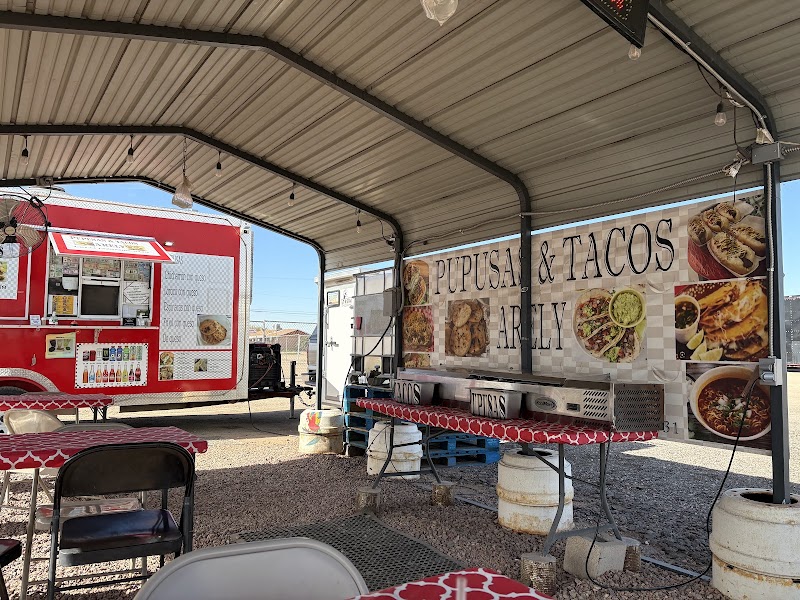 Pupusas & Tacos Arely taco truck photo 2