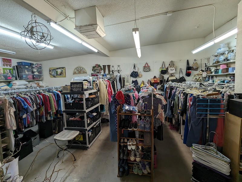 Rimrock Resales Thrift Shoppe photo 4