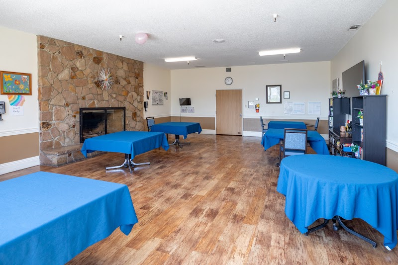 Cloverdale Healthcare Center photo 4