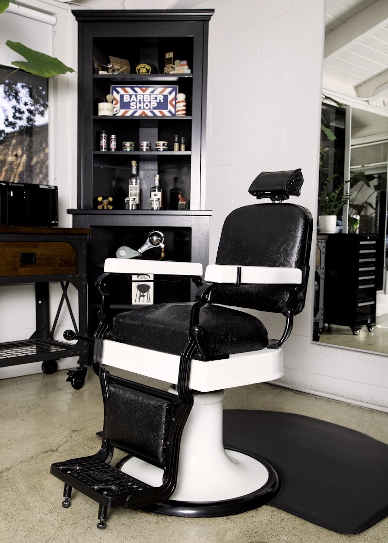 Sam the Barber photo 3