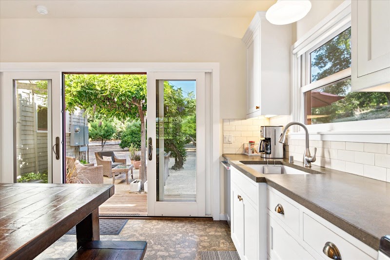 The St. Helena House photo 5