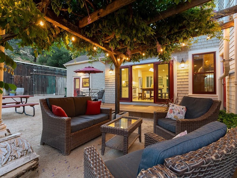 The St. Helena House photo 2
