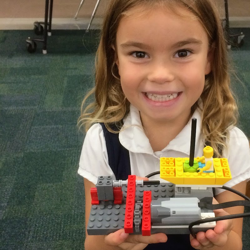FunWithBots Coding & Robotics STREAMM LAB photo 5