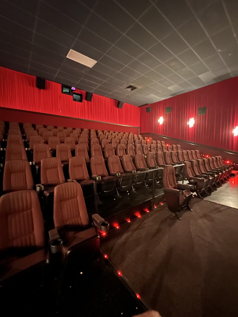 Marshall 6 Theatre photo 2