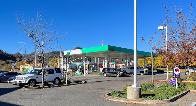 Photo of Sinclair Gas Station