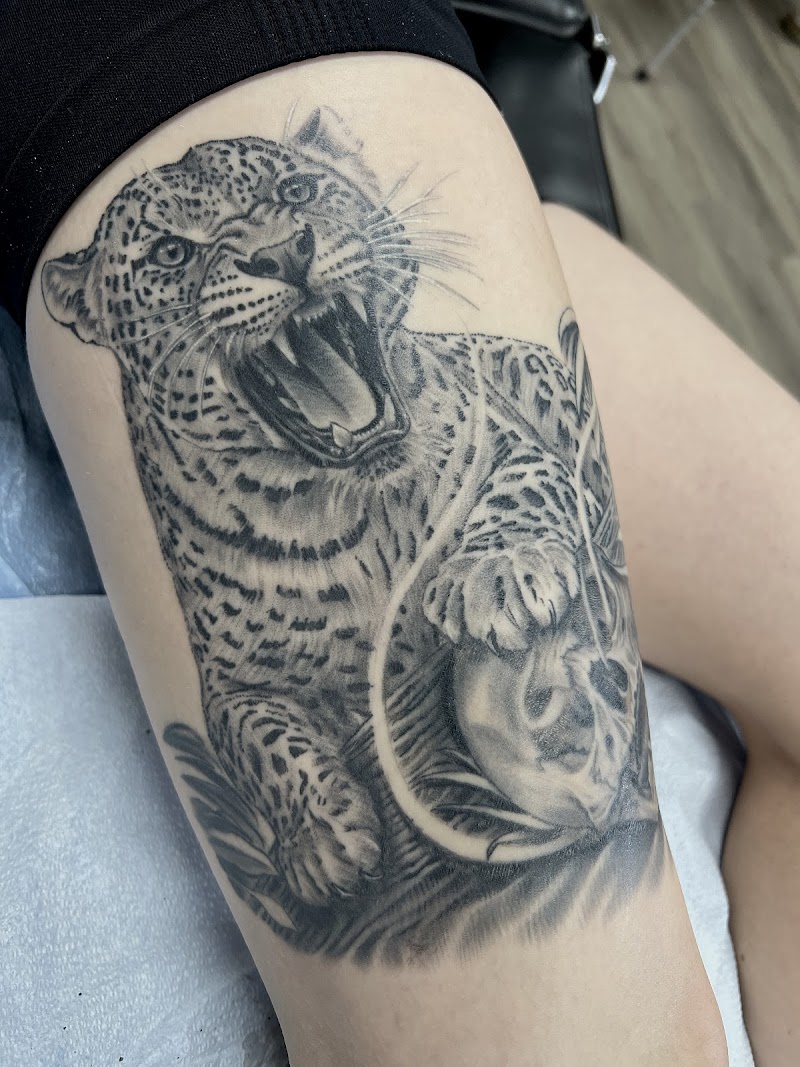 Beyond The Veil Tattoo & Piercing photo 2