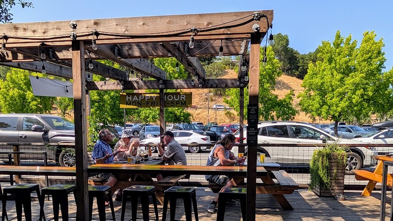 Fairfax Brewing Company photo 3