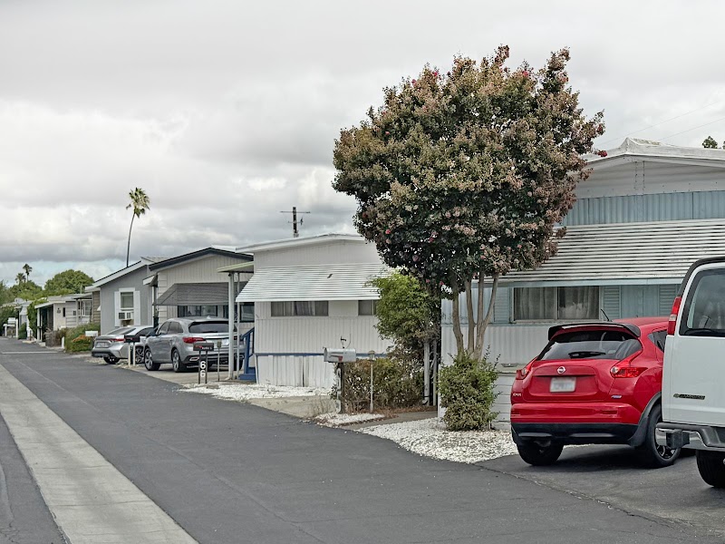 West Wind Mobile Home Park photo 4