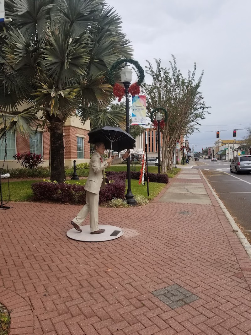 Historic Plant City Main Street photo 3