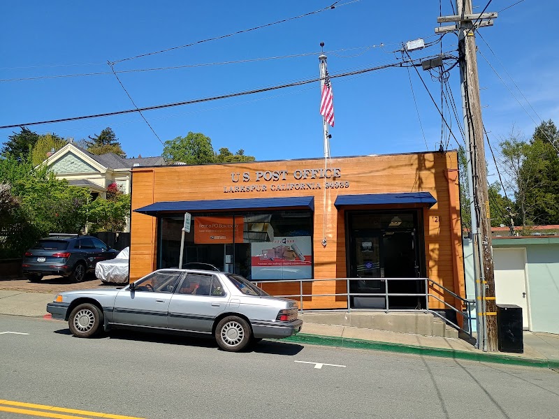 Photo of Larkspur Post Office