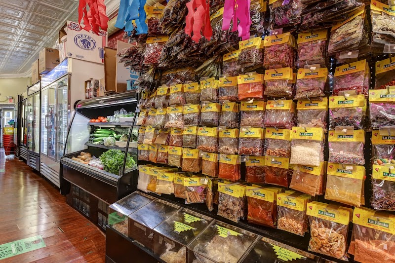 La Mixteca Market y Carnicería photo 2