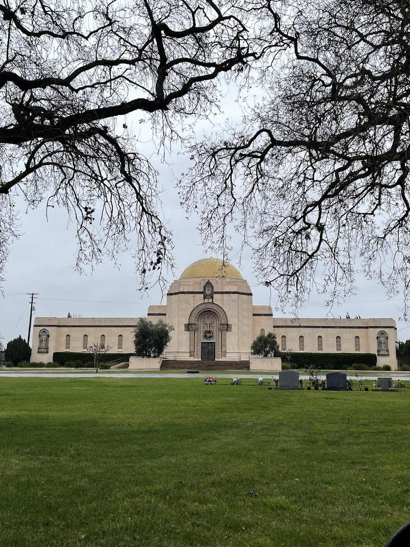 San Joaquin Catholic Cemetery photo 2