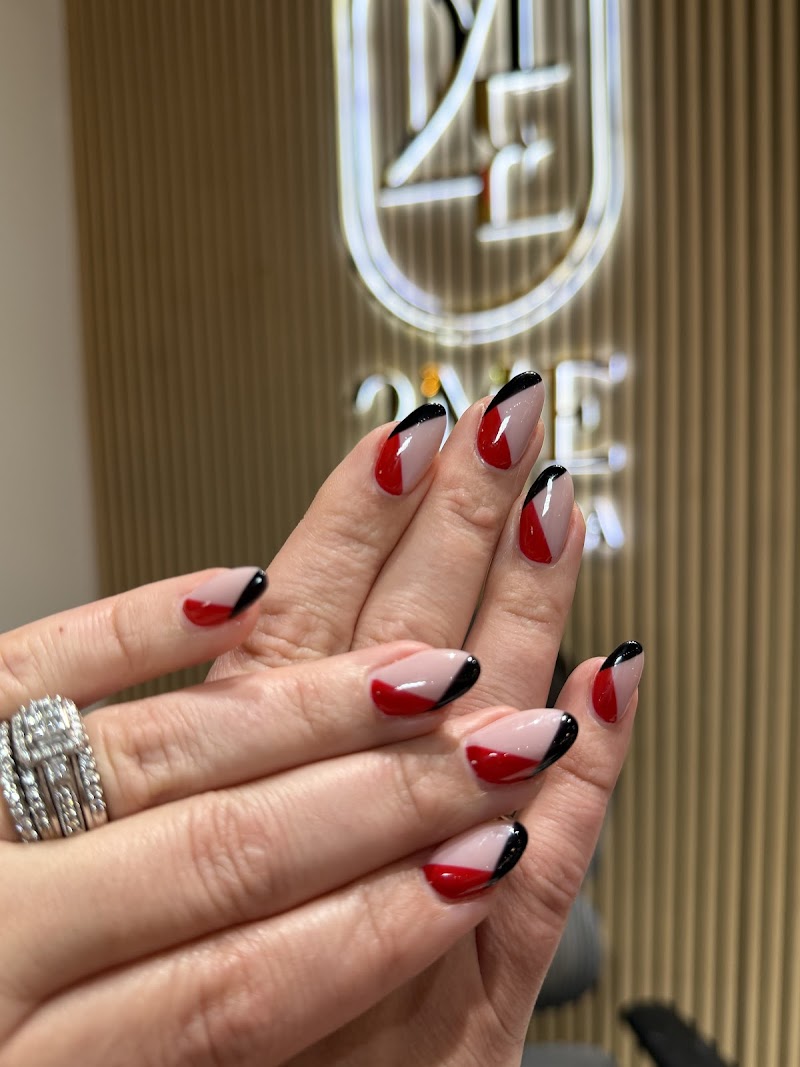2ME Nail Spa photo 4