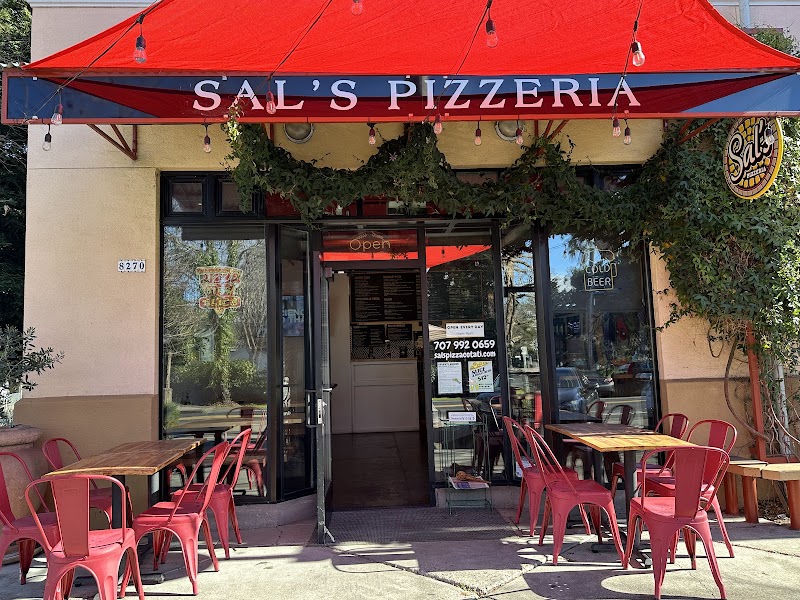 Sal's Pizzeria Cotati photo 4