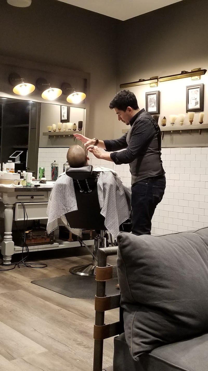 Hugo The Barber and Provisions photo 3