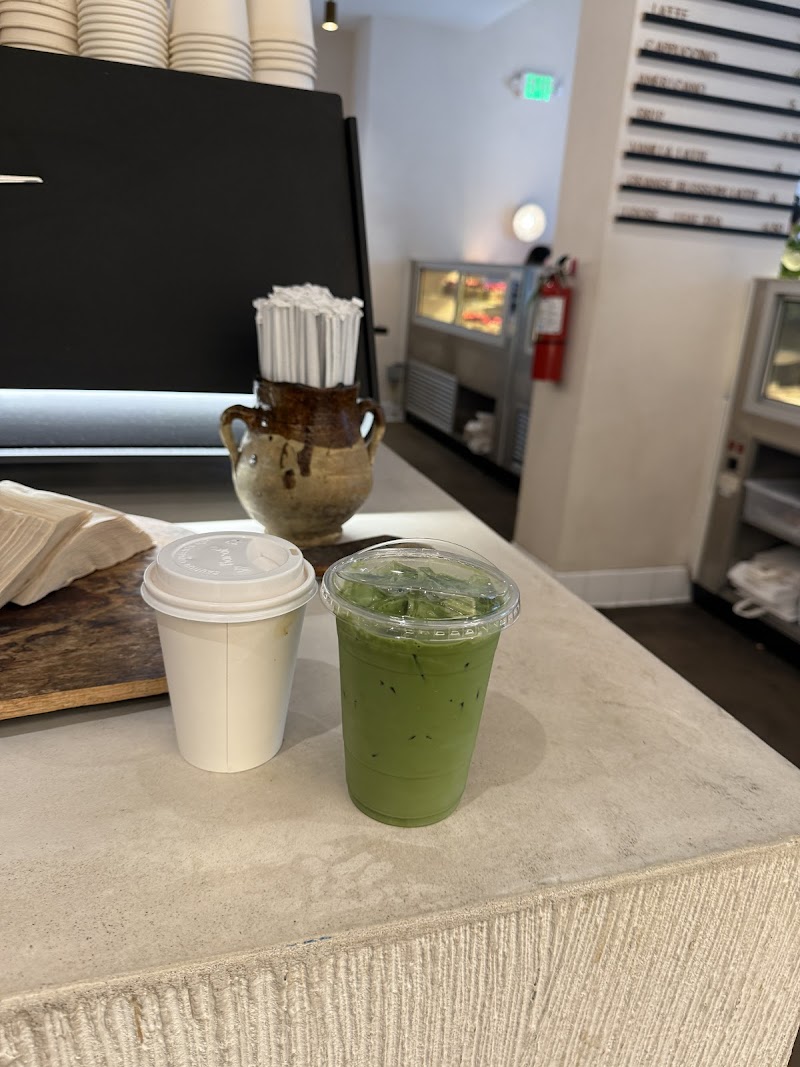 HINAR Dessert Bar & Café photo 3