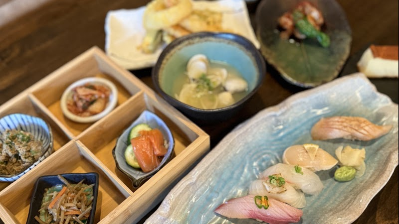Asahi Sushi&Kitchen photo 3
