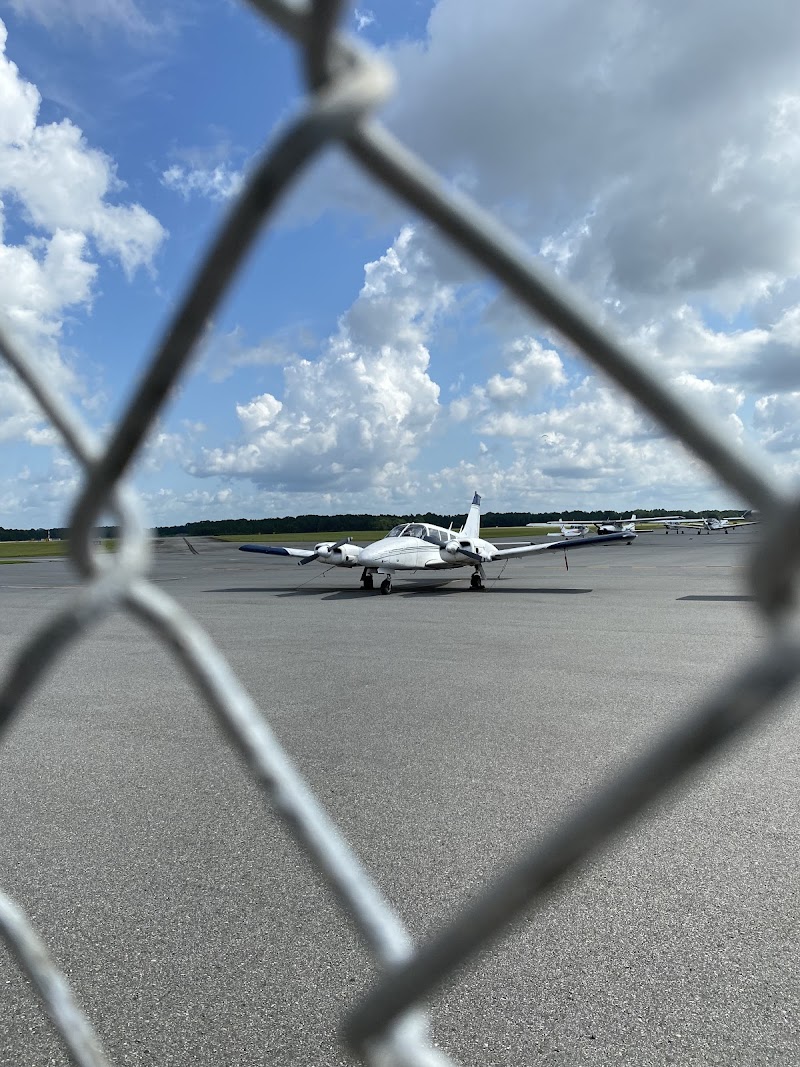 DeLand Municipal Airport photo 2