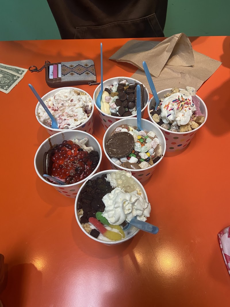 Top A Lot Yogurt - Gilroy photo 3