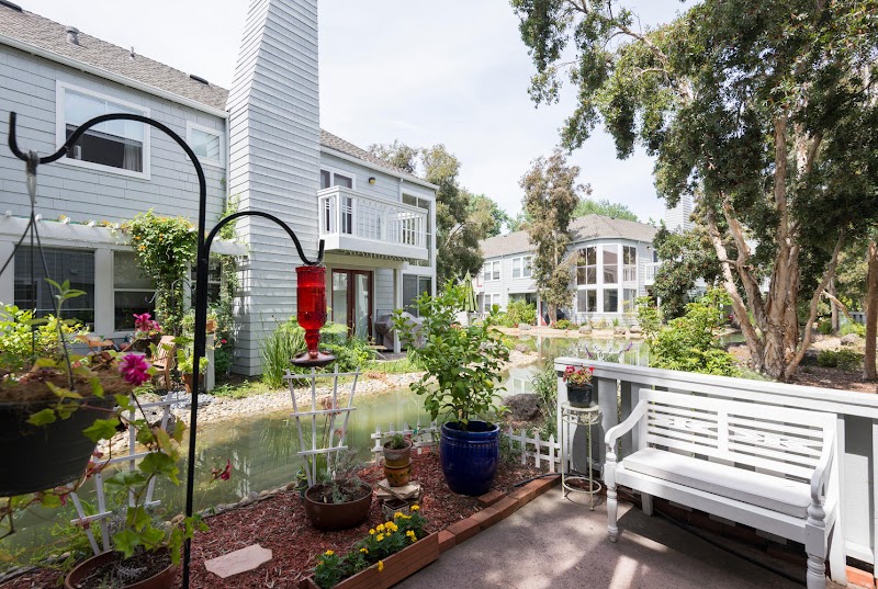 SYNERGY Real Estate Services photo 4