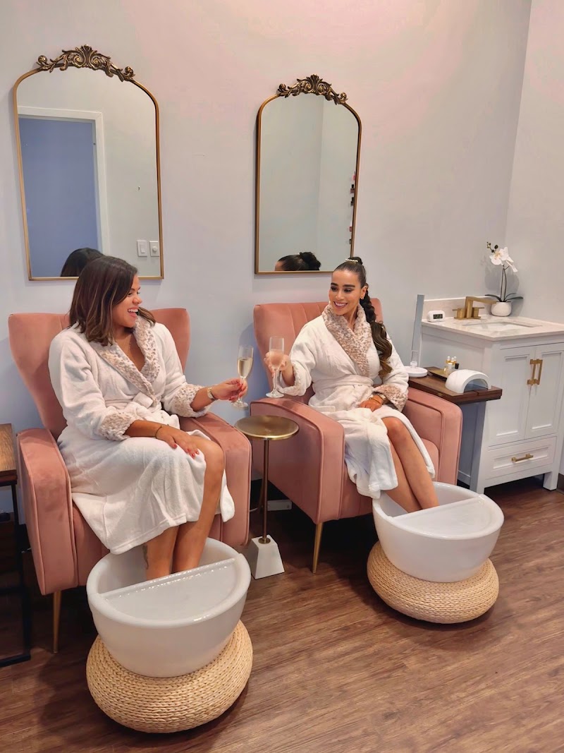 Facesology Skincare & Wellness Spa photo 2