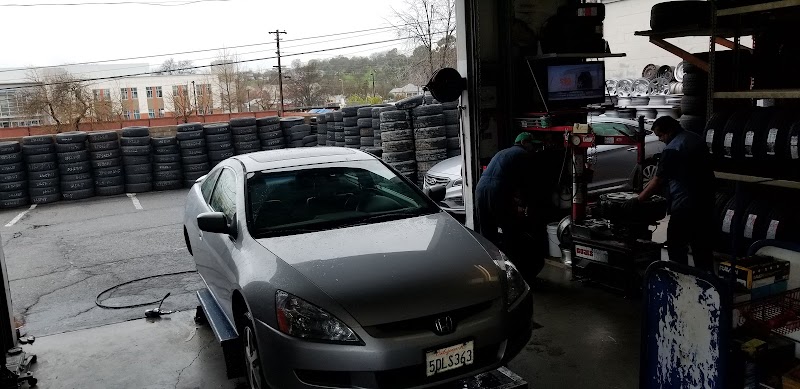 Vacaville Tire Shop photo 3