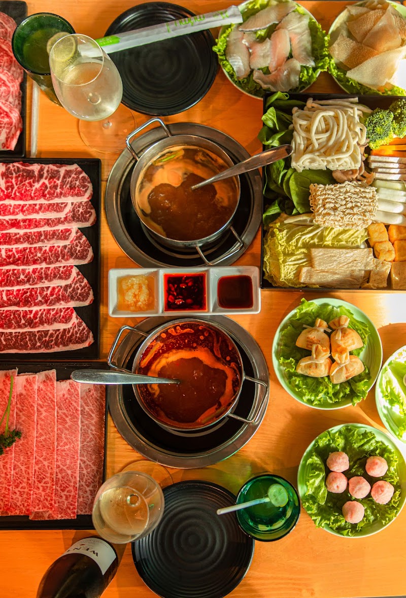 Mumu Hot Pot photo 2