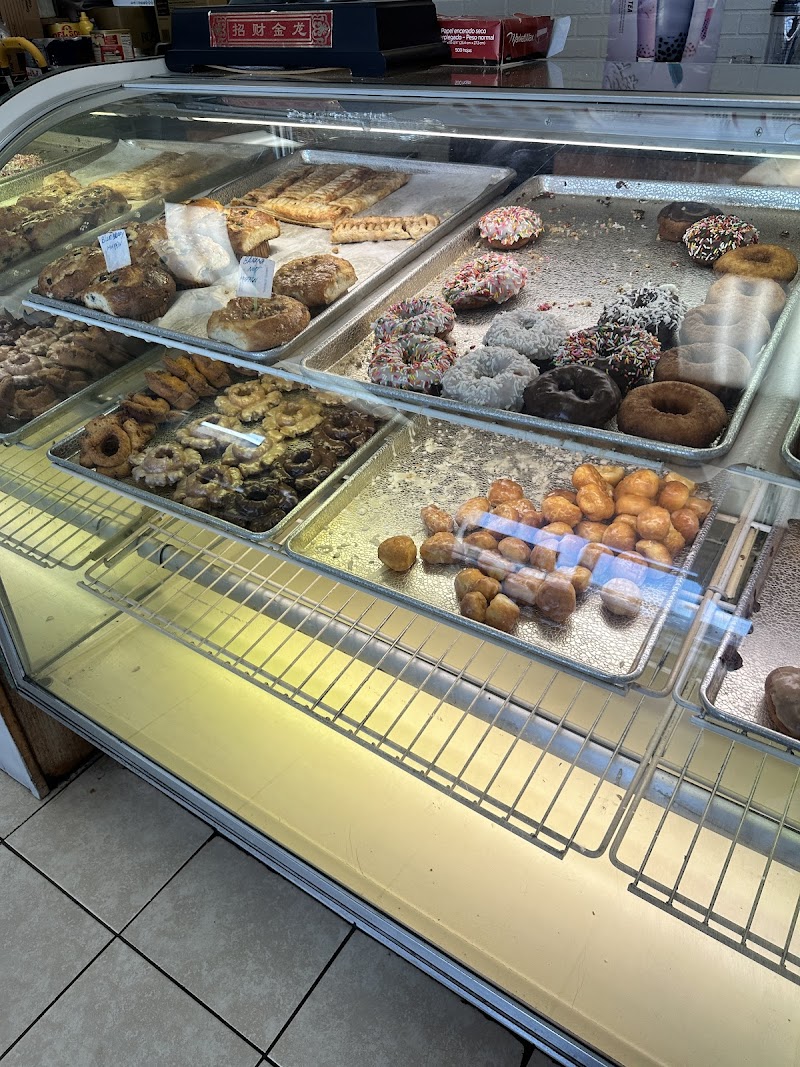 Happy Donuts photo 3