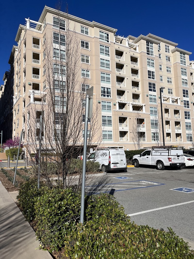 Cupertino City Center Buildings (The Towers) photo 3