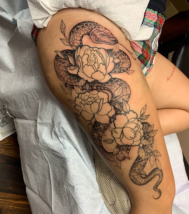 Justin Briones Tattoos photo 2