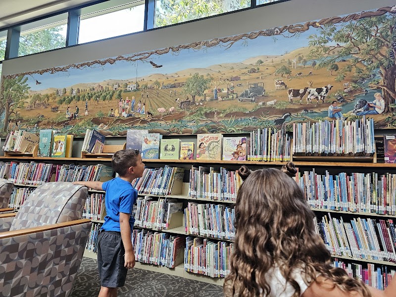 Vacaville Town Square Library photo 3