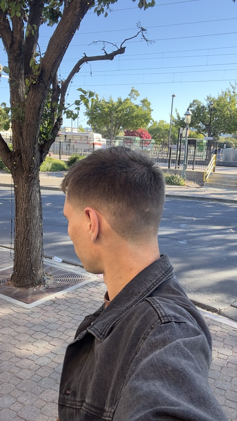 CAMPBELL Barbershop photo 4