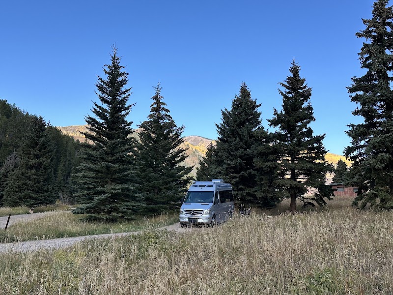 RV Select Inc. photo 4