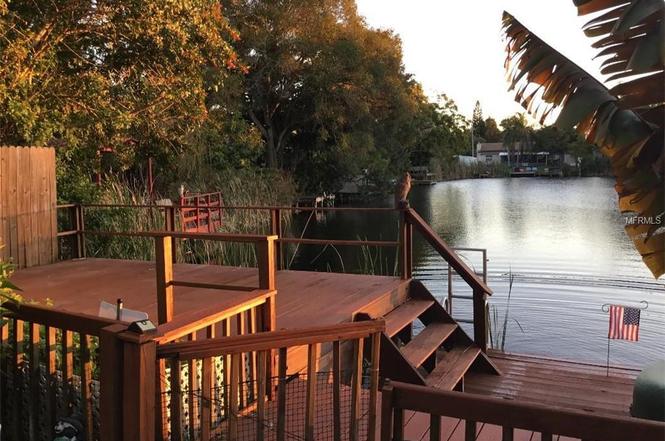 Florida Expert Realty photo 4