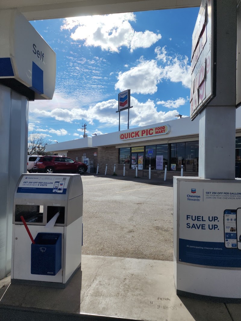 Quick Pic Market & Gas photo 2