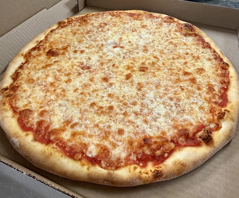 Giorgino's Pizza & Subs photo 4