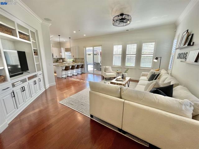 Gina Rinetti-Marques, REALTOR | Rinetti & Co. Realtors photo 3