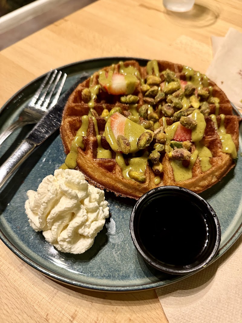 Green Cup Café photo 3