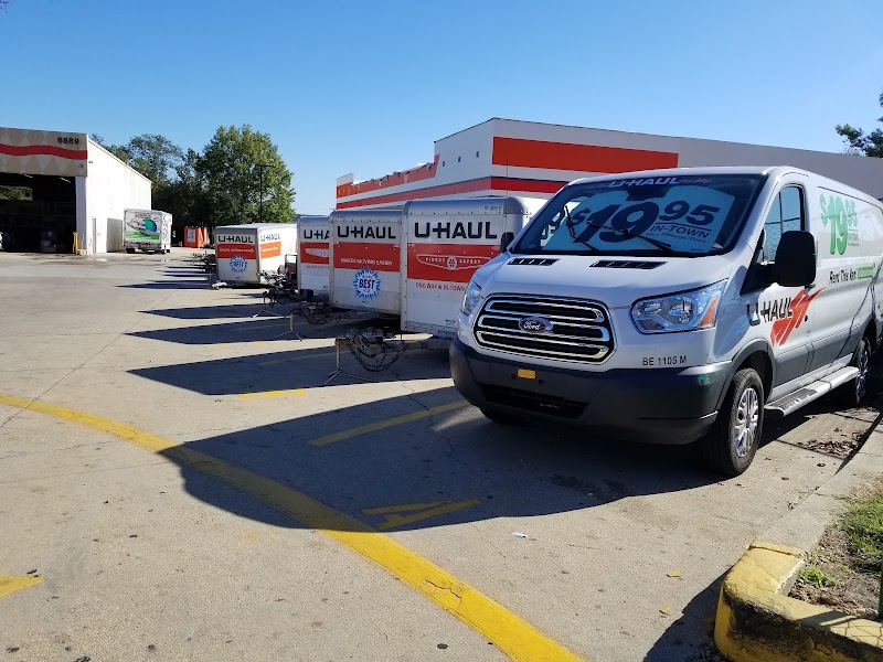 Trailer Rental at U-Haul photo 2