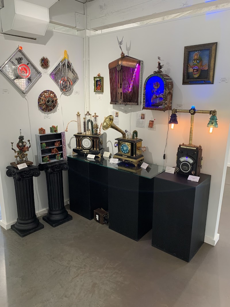 The Finer Arts Gallery photo 3